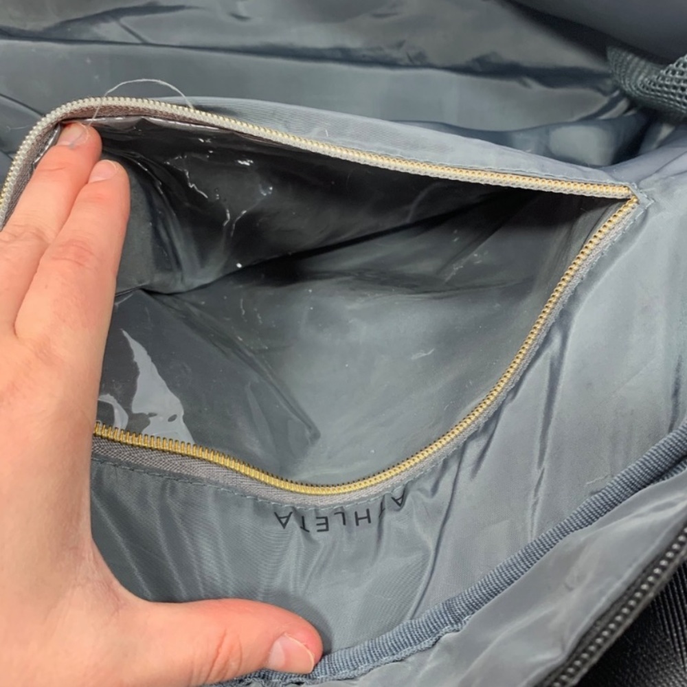 Athleta Who Gym Bag Yoga Tote weekender crossbody - Picture 6 of 8